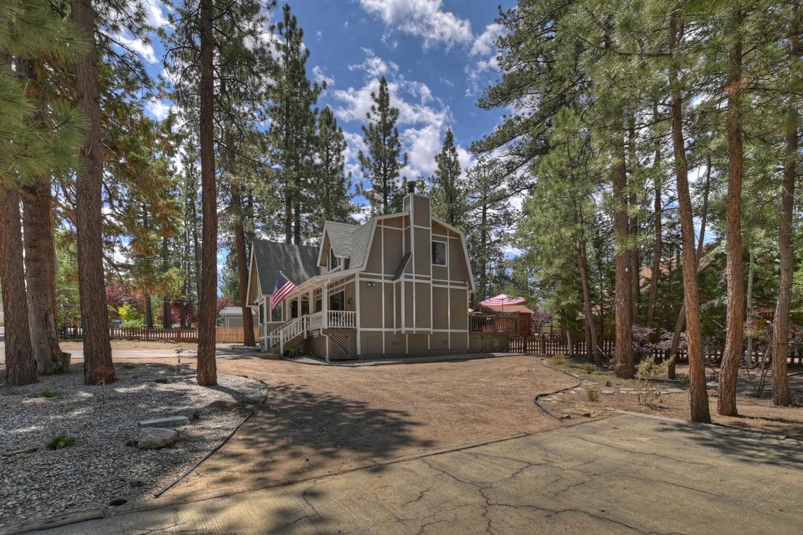 Cabin Image 27