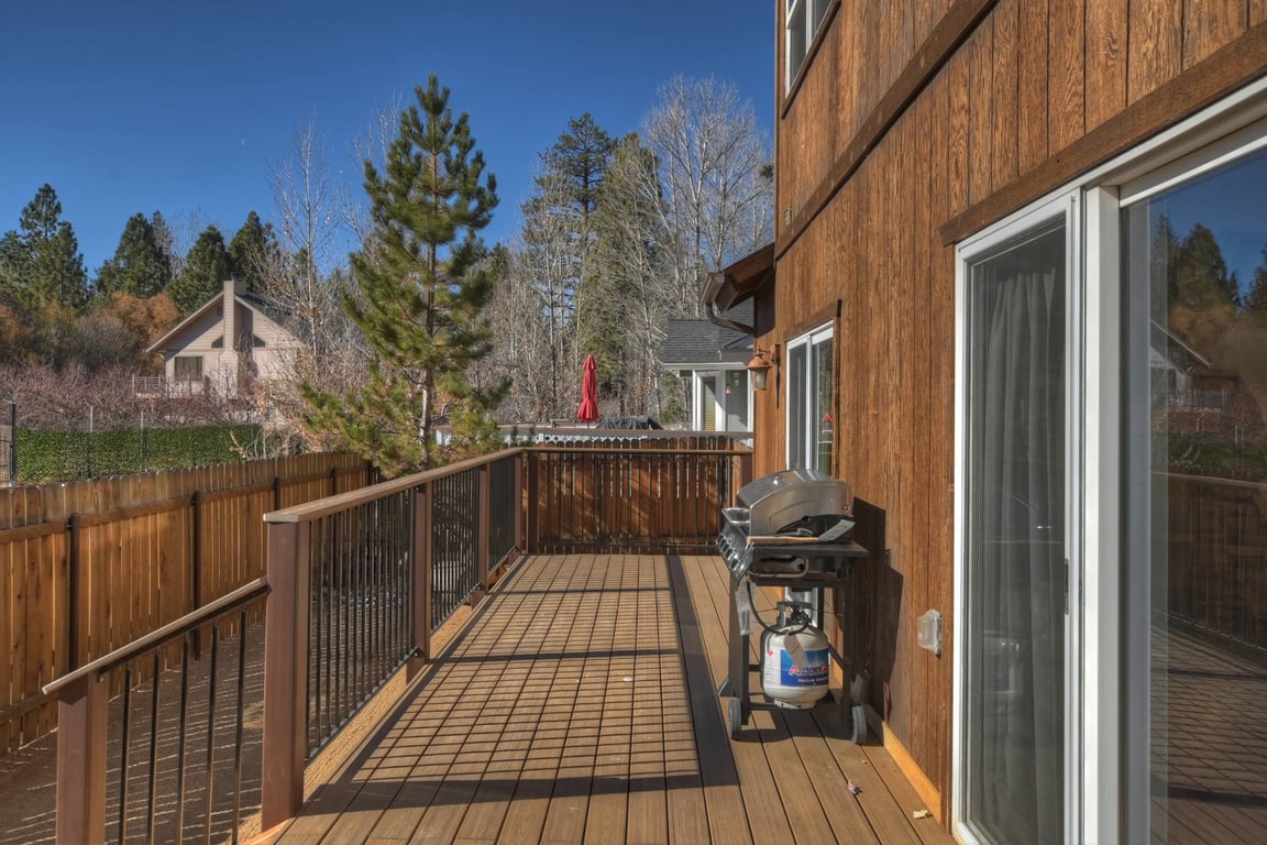 Cabin Image 9