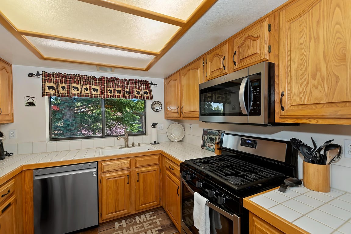 Cabin Image 16