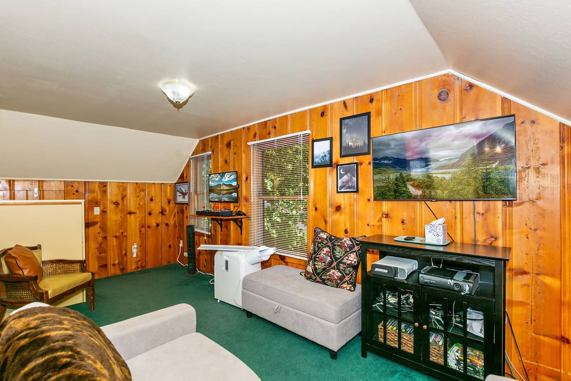 Big Bear Cabin - SteppingBackinTime - 0004