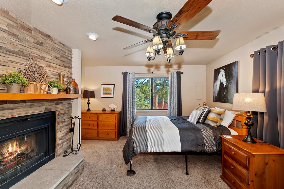 Cabin Image 17