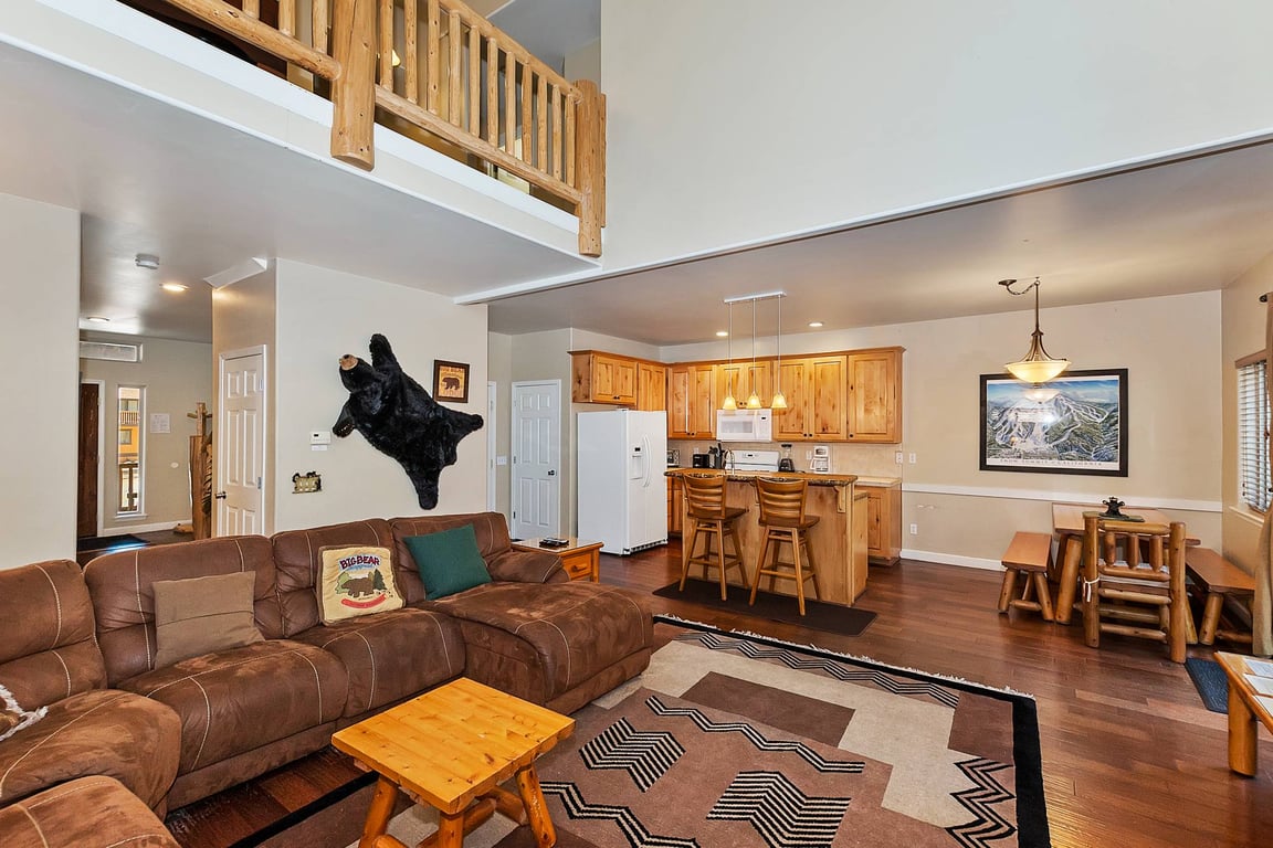 Cabin Image 12