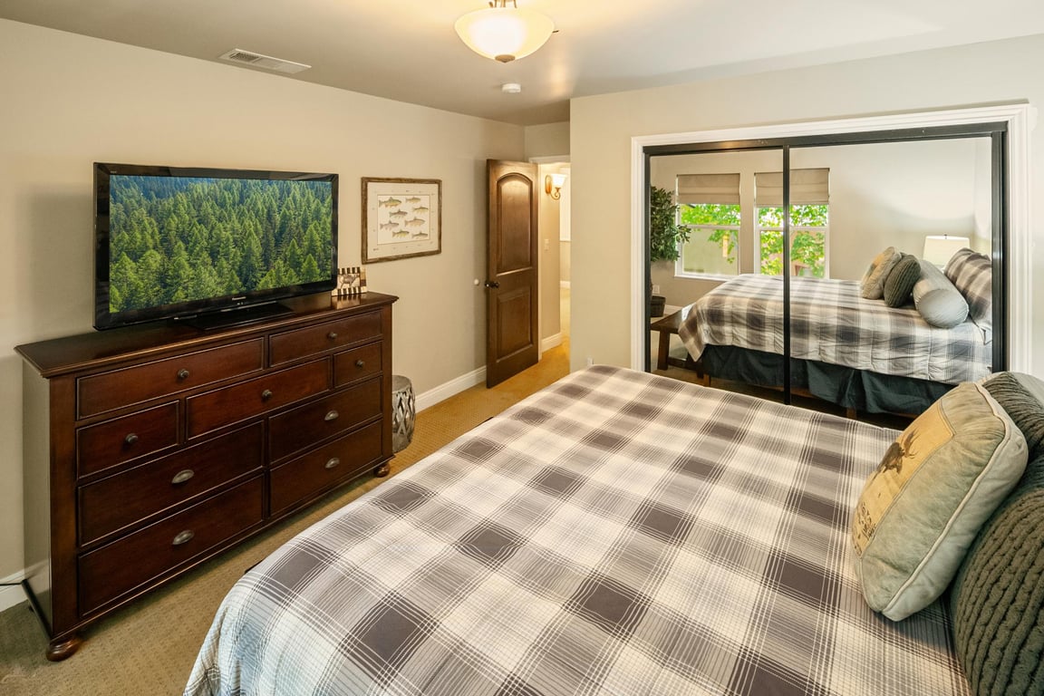 Cabin Image 75