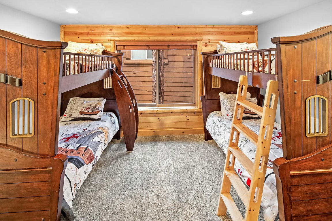 Cabin Image 45