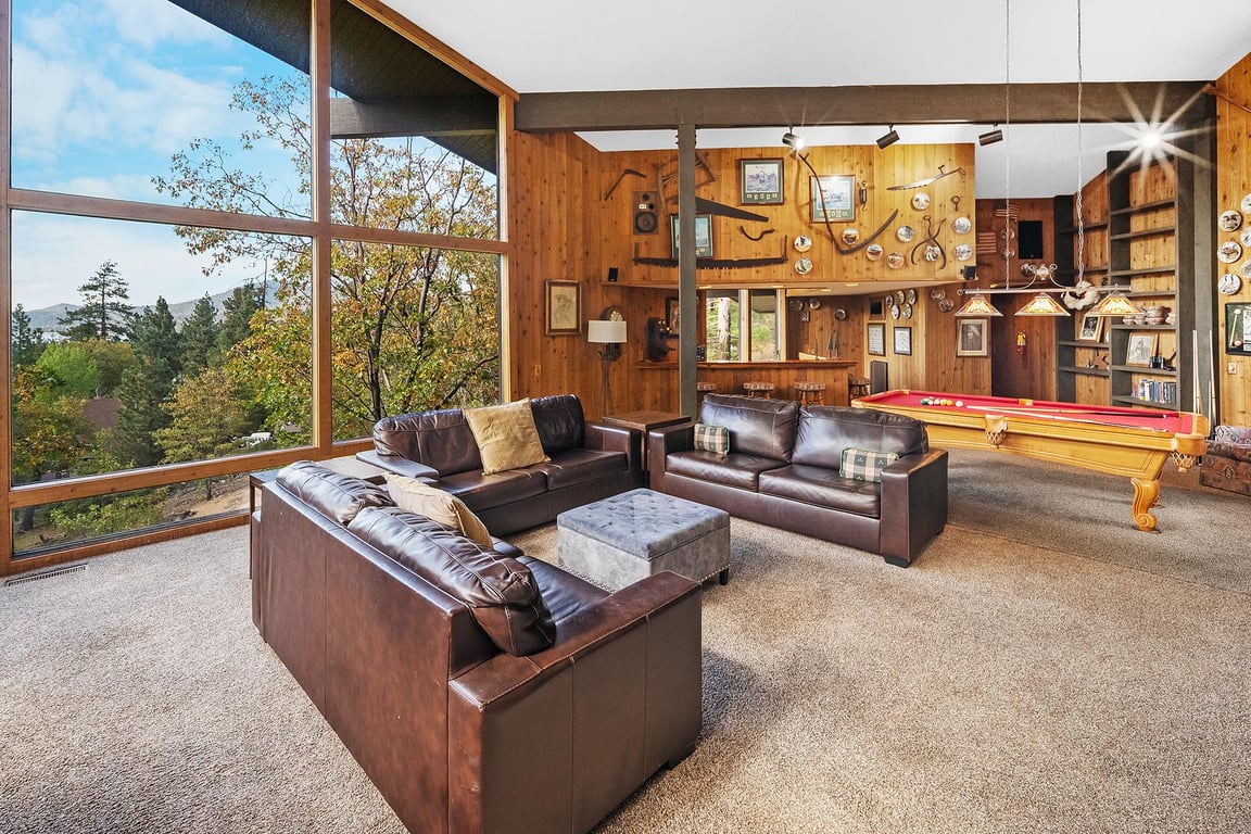 Cabin Image 9
