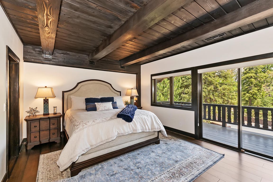 Cabin Image 33