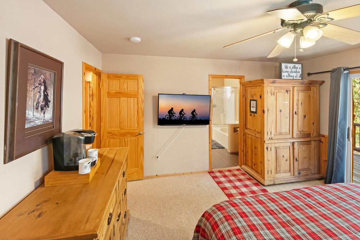 Cabin Image 28