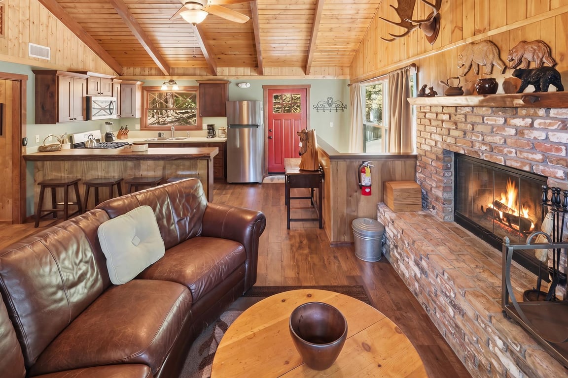 Big Bear Cabin - OnMountainTime - 0001
