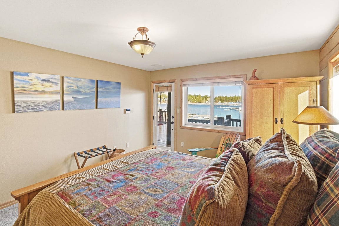 Cabin Image 40