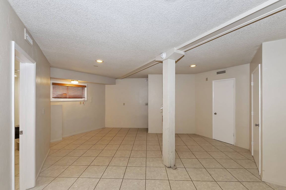 Cabin Image 19