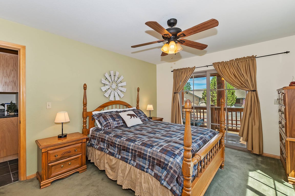 Cabin Image 34