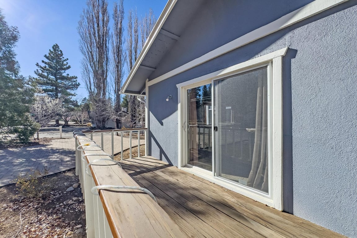 Cabin Image 9