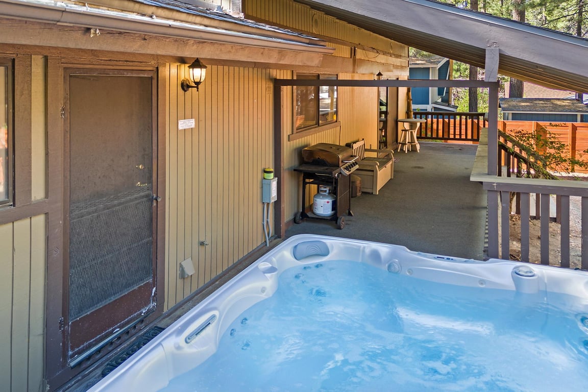 Cabin Image 49