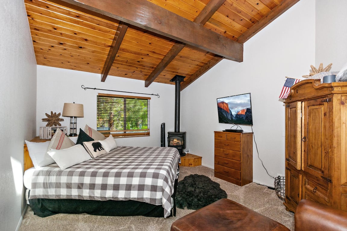 Cabin Image 30