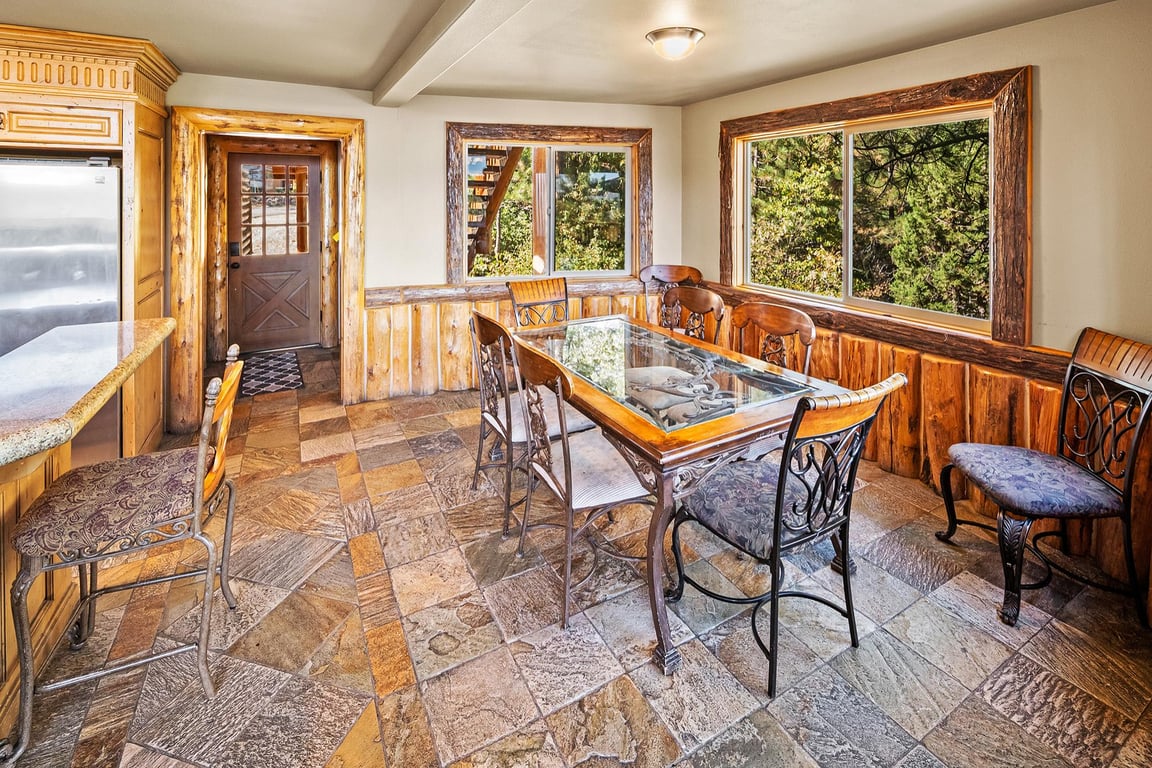 Cabin Image 22