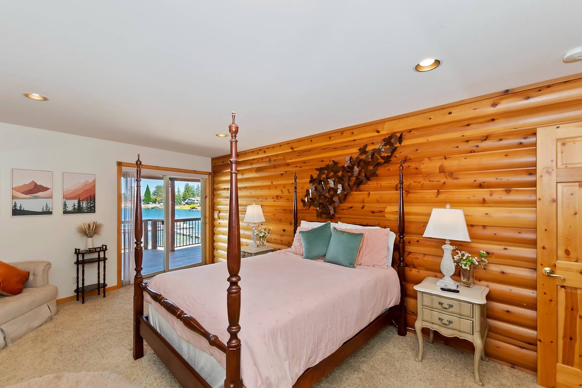 Cabin Image 48