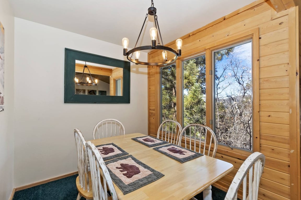 Big Bear Cabin - KlamathRetreat - 0003