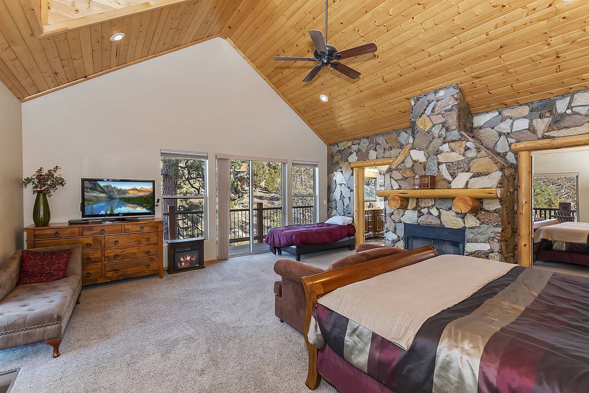 Cabin Image 23