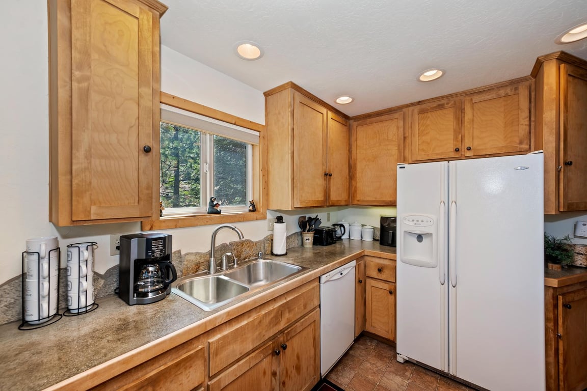 Cabin Image 17