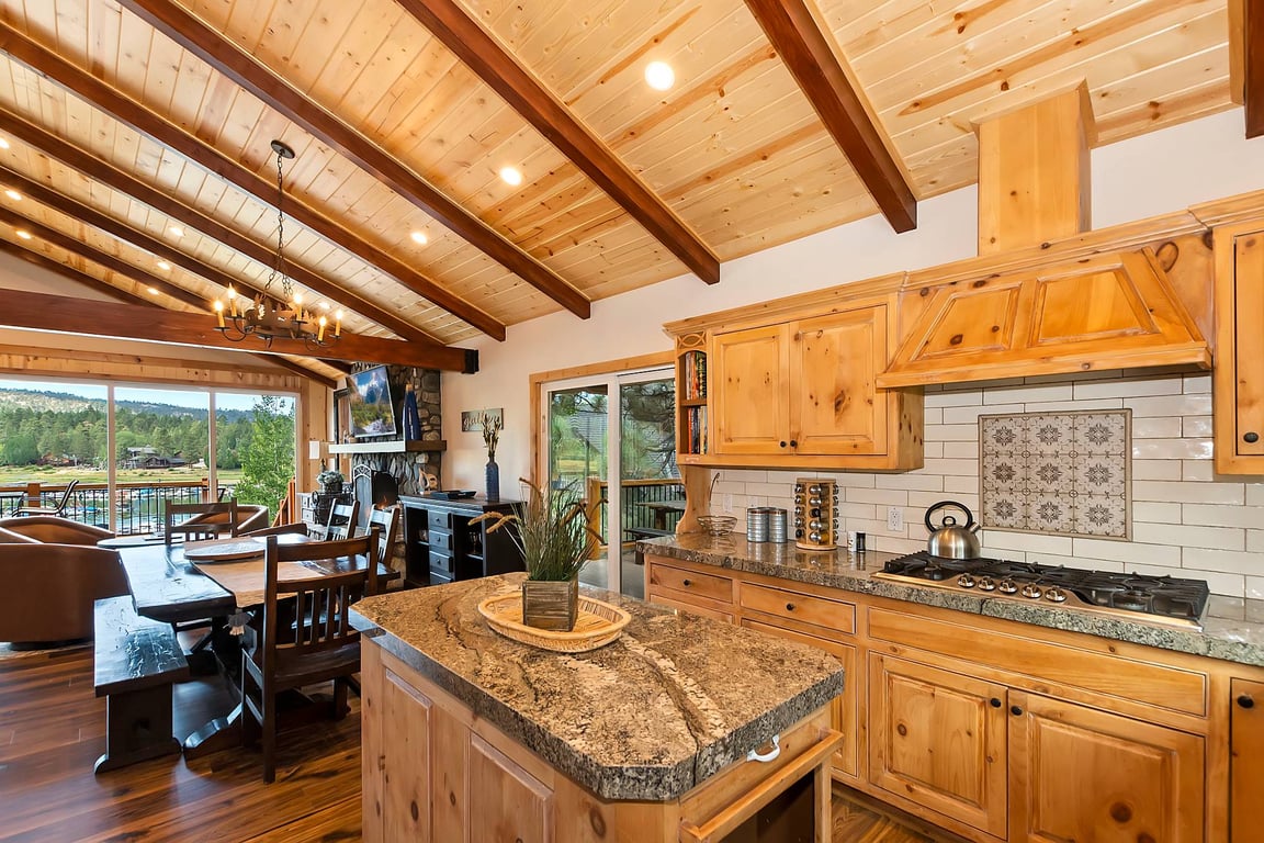 Cabin Image 22