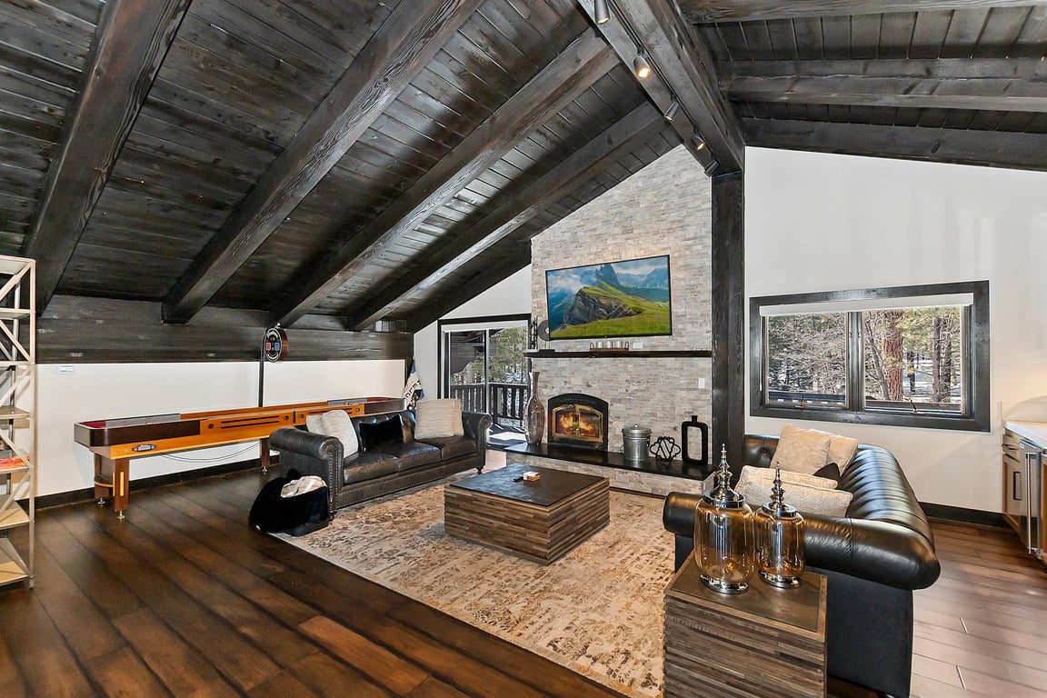 Cabin Image 51