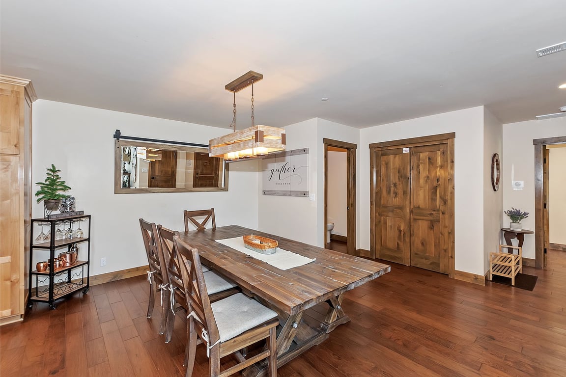 Cabin Image 7