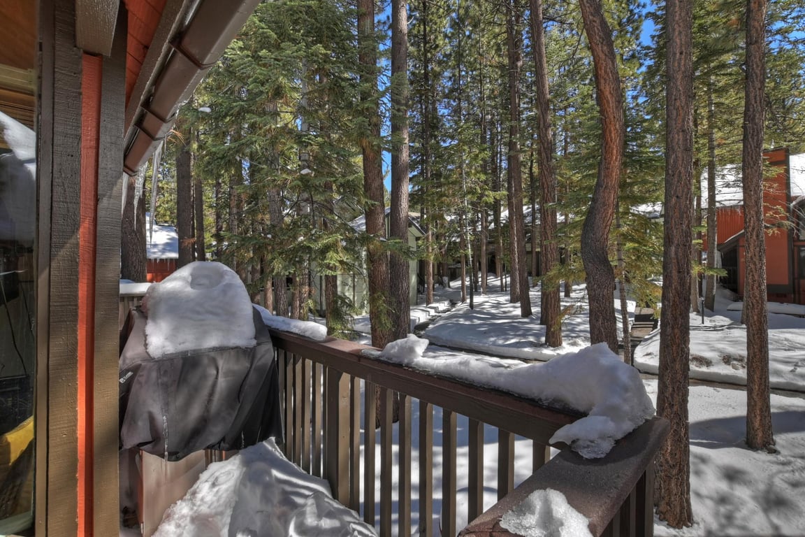 Cabin Image 12