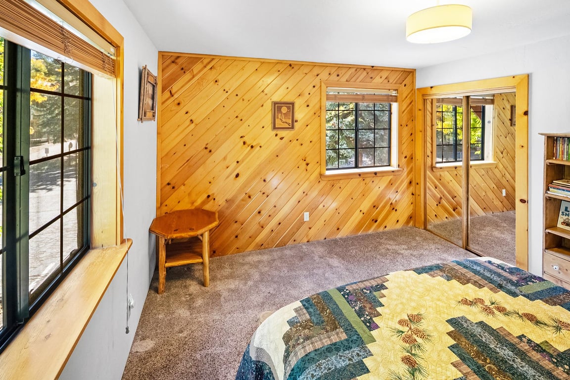 Cabin Image 36
