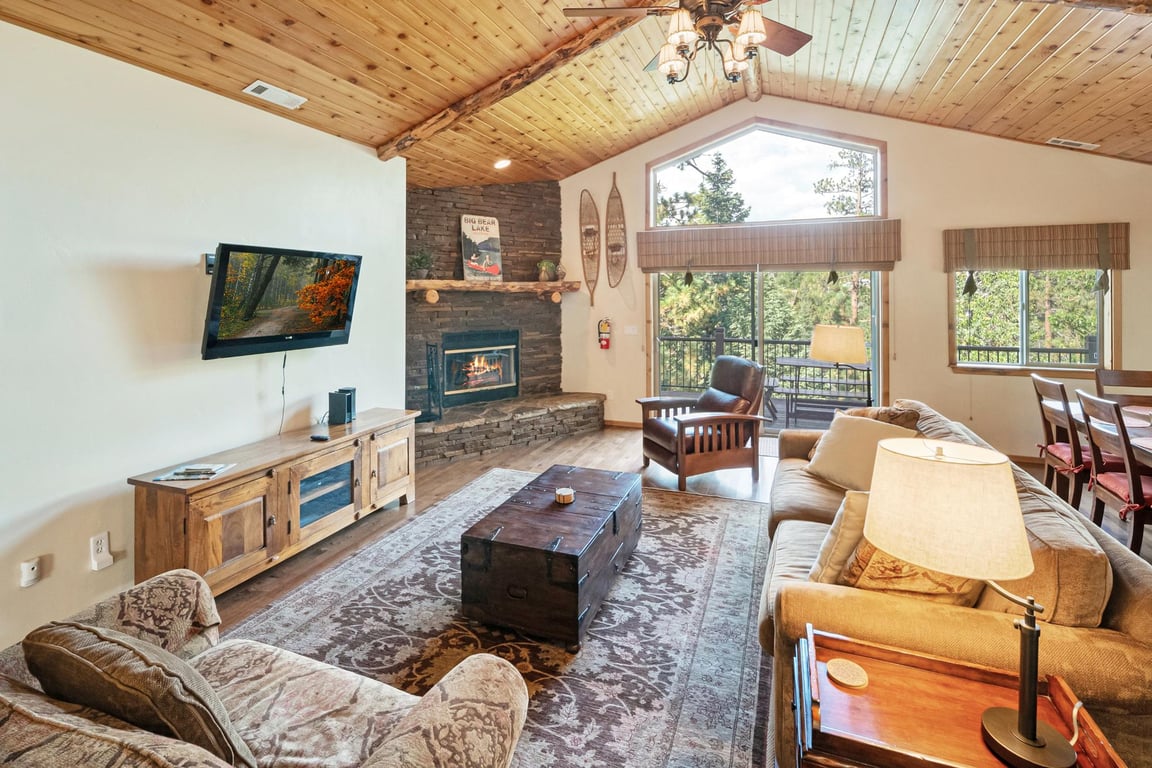 Big Bear Cabin - SnowlineonShasta - 0002
