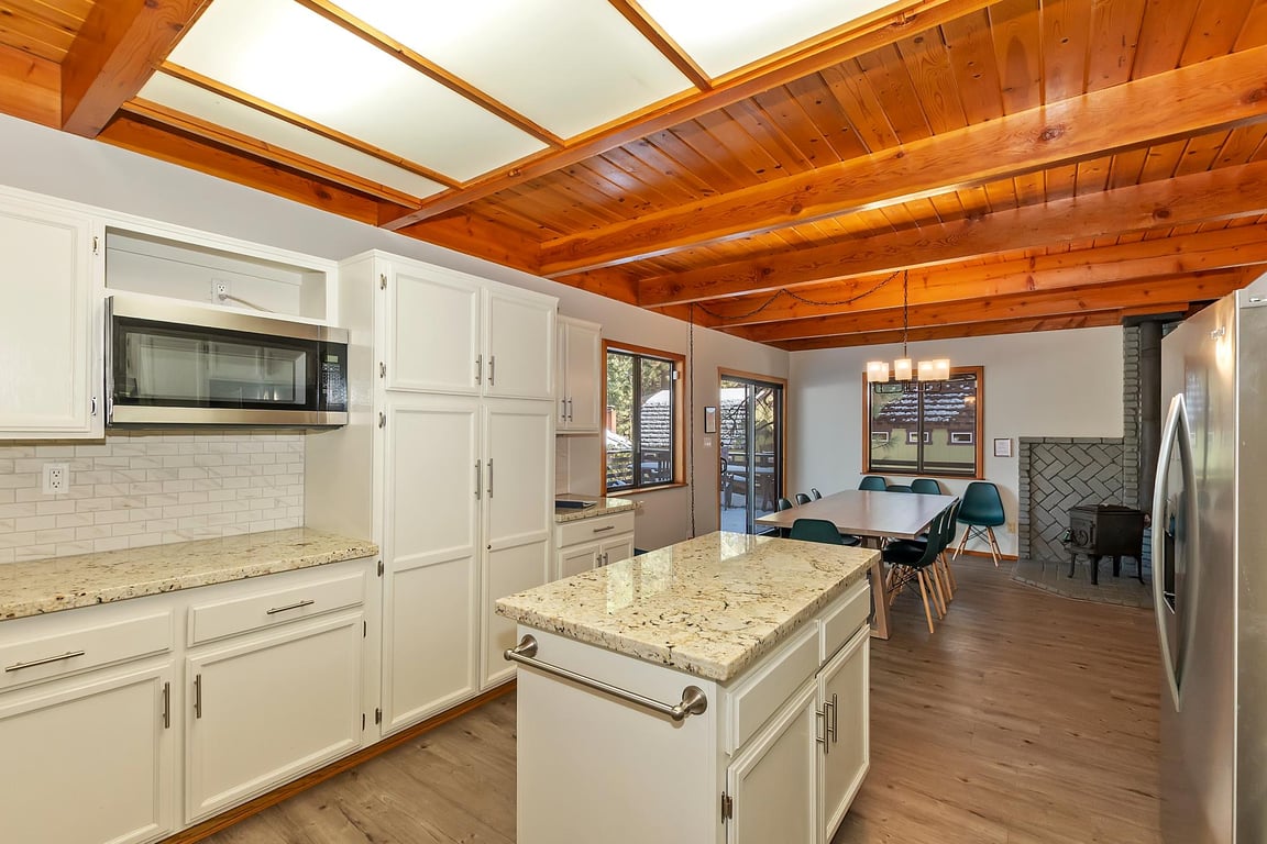 Cabin Image 15