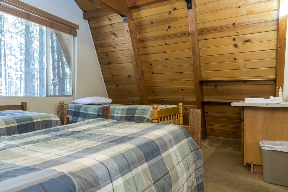 Cabin Image 17