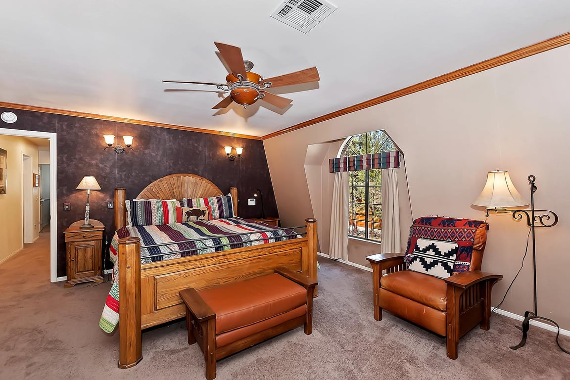 Cabin Image 19