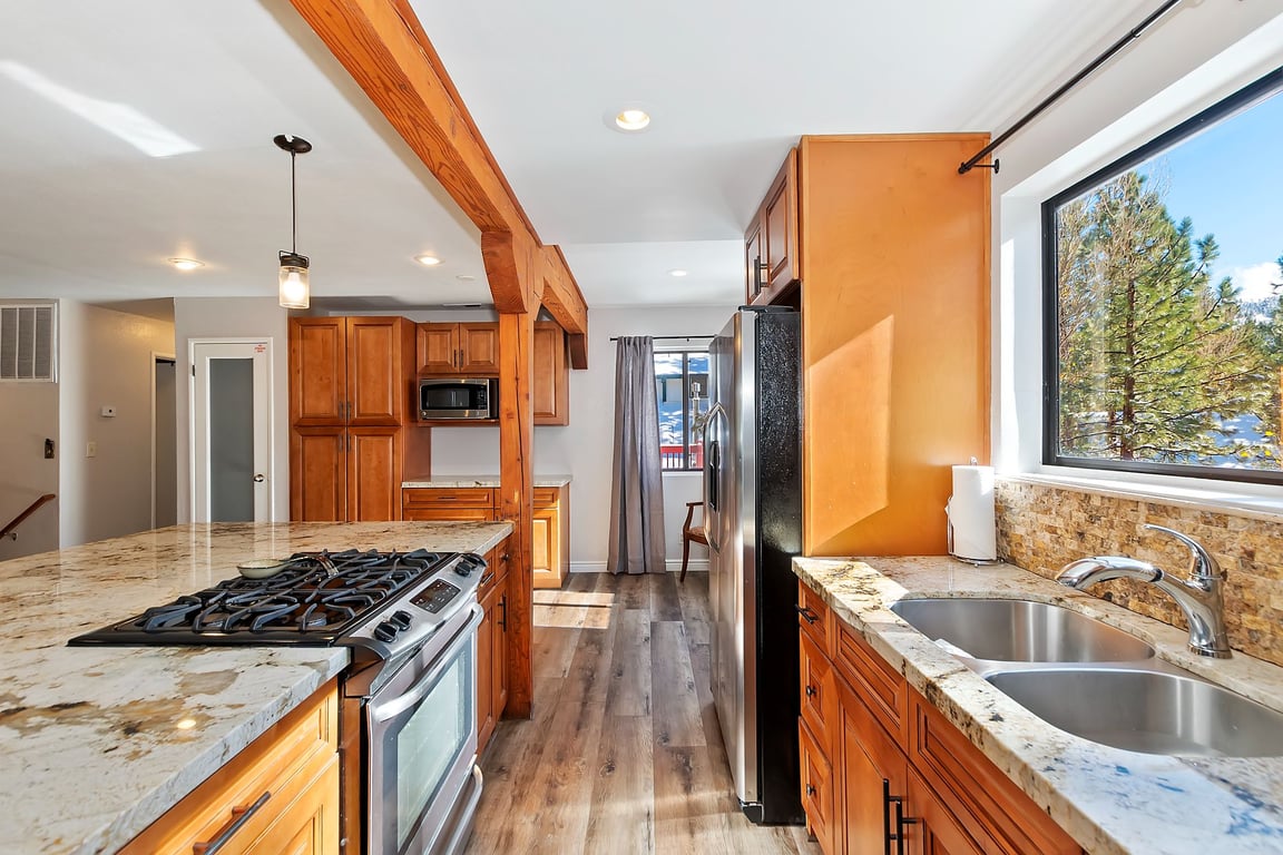 Cabin Image 8