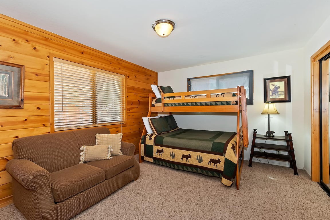 Cabin Image 20