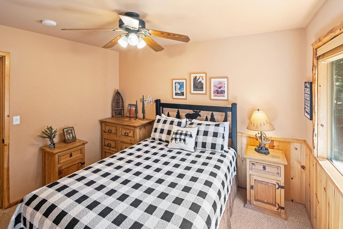 Cabin Image 35