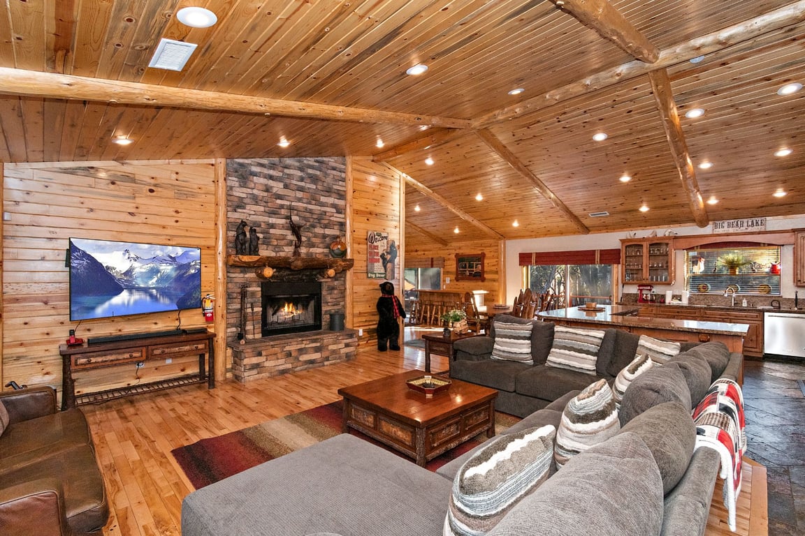 Cabin Image 6