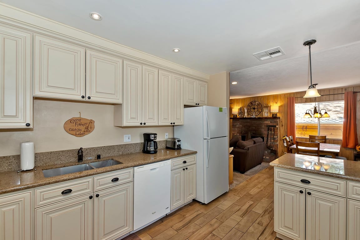 Cabin Image 16