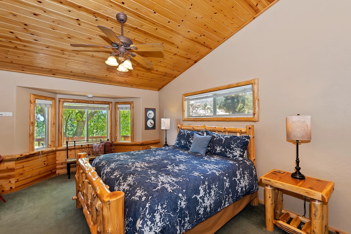 Cabin Image 17