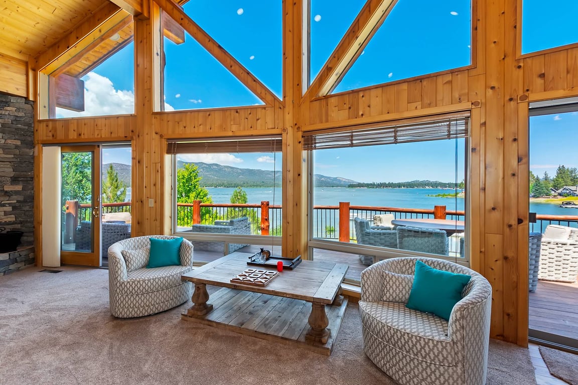 Cabin Image 12