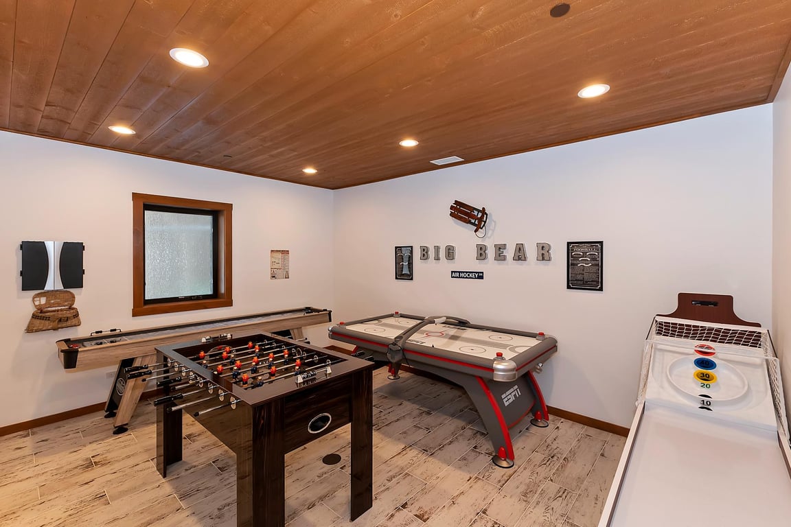Cabin Image 4