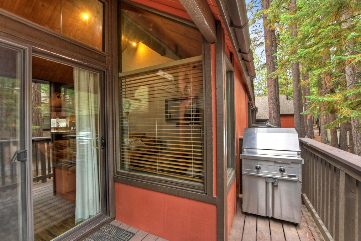 Cabin Image 10