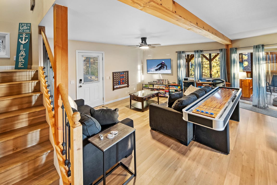 Cabin Image 43