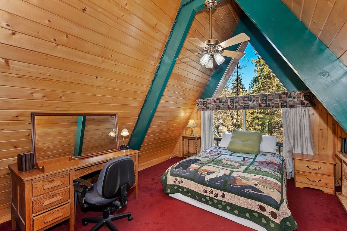 Cabin Image 22