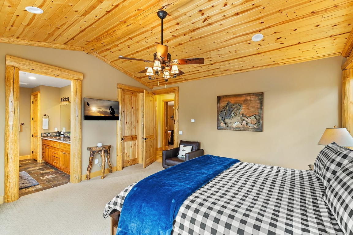Cabin Image 27