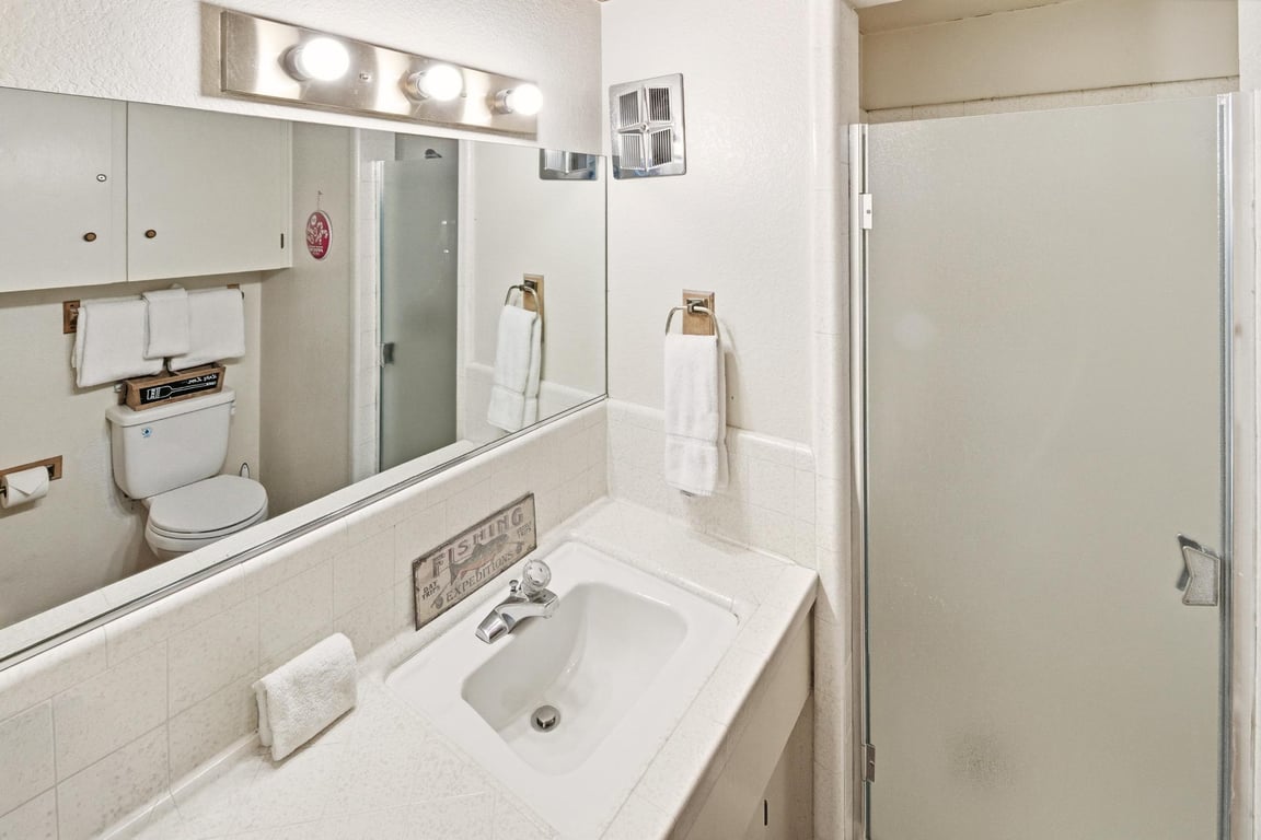 Cabin Image 39