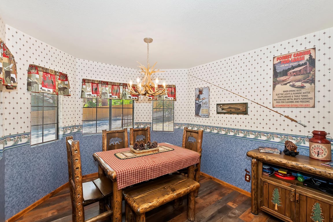 Cabin Image 13