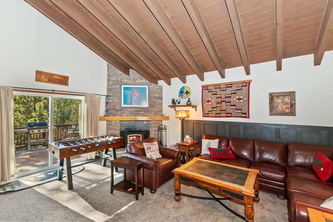 Cabin Image 9