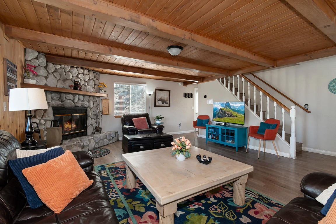 Big Bear Cabin - VillageViews - 0002
