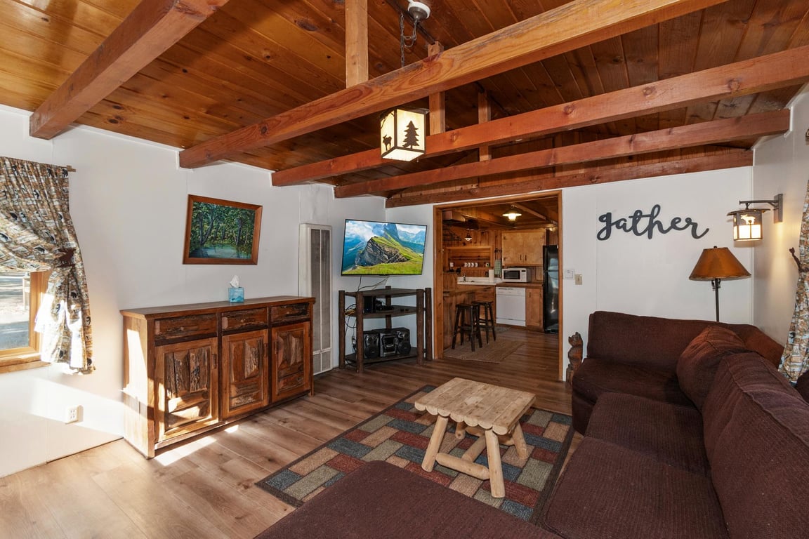 Cabin Image 17