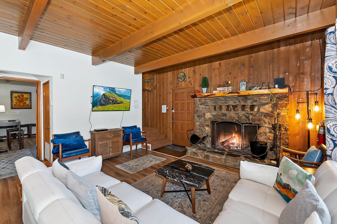 Cabin Image 8